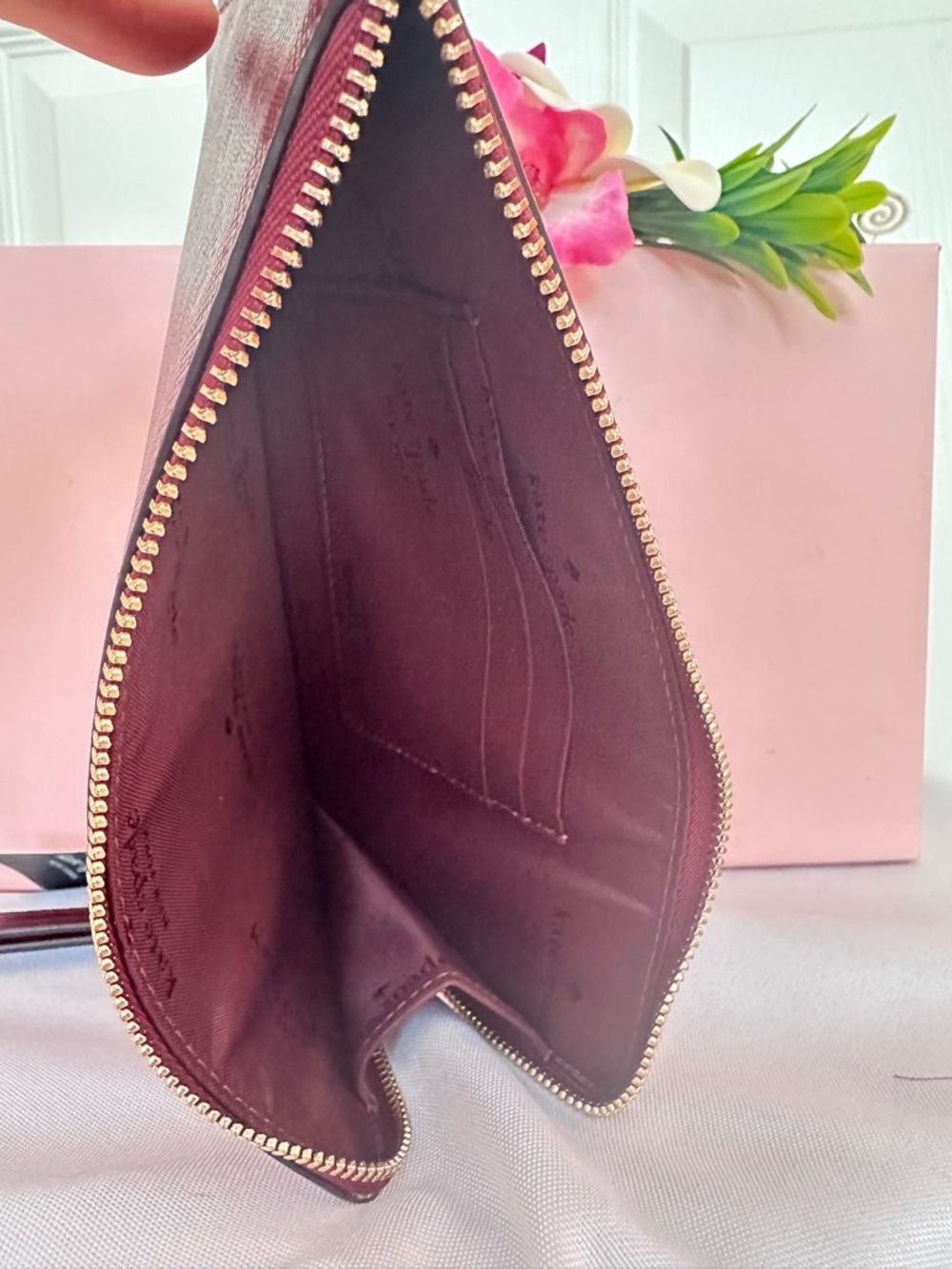 KATE SPADE ~ Rich Burgundy Colored Saffiano Leather Wrap-Around Zip Wristlet - Picture 3 of 9